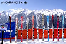 Damen-Allroundski - Foto © carving-ski.de